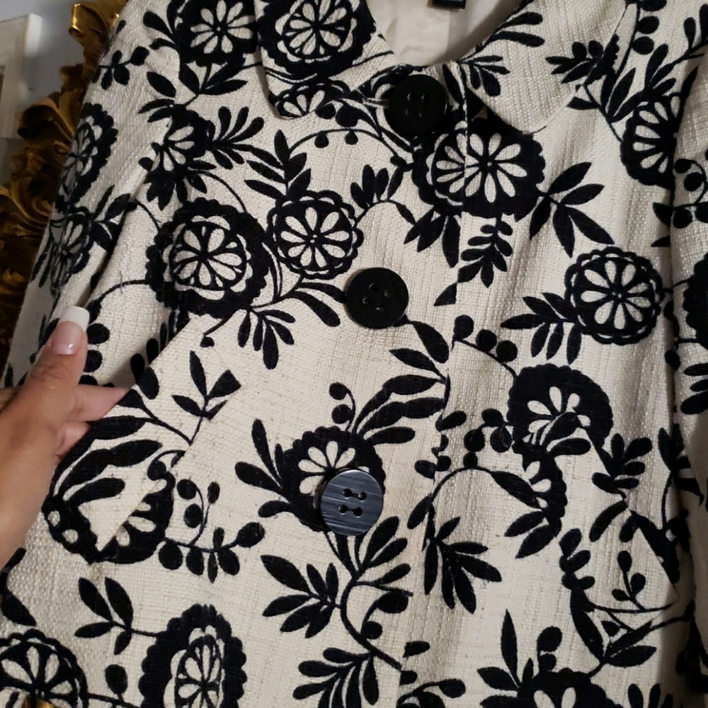 Jacket - Picture 3 of 3